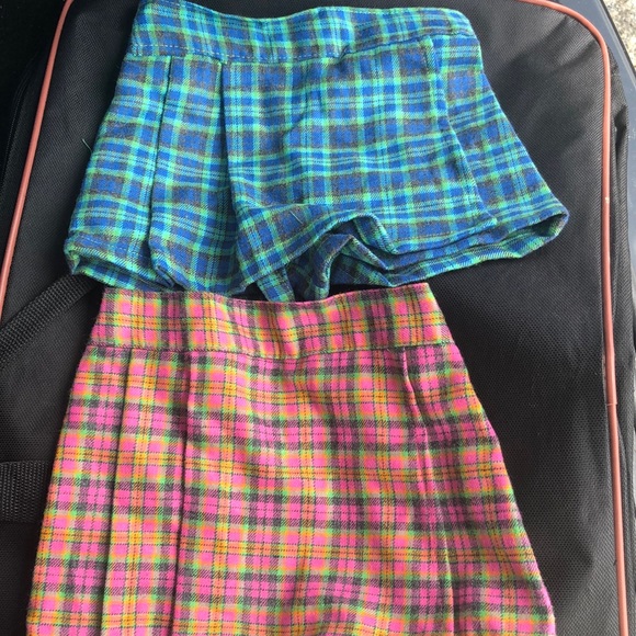 Baby Mickey &Co plaid skorts sz 2t ,lot of 2 - Picture 1 of 8